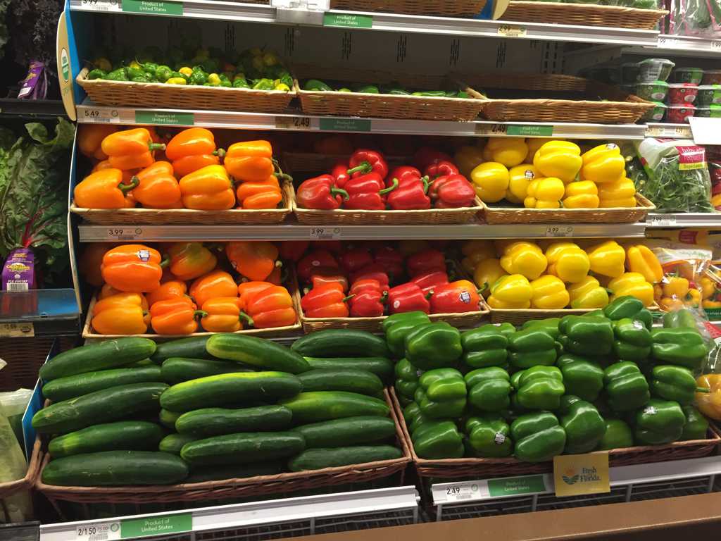 超市营养蔬菜拍摄图片