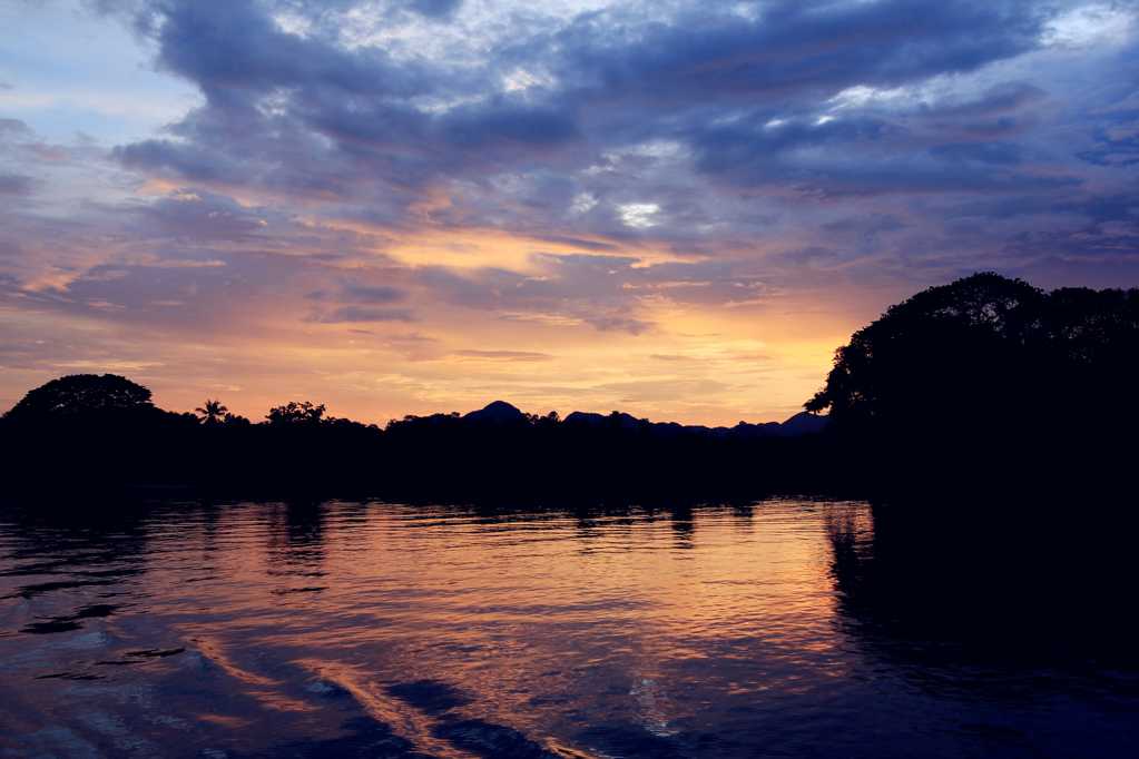 泰国桂河景色图片