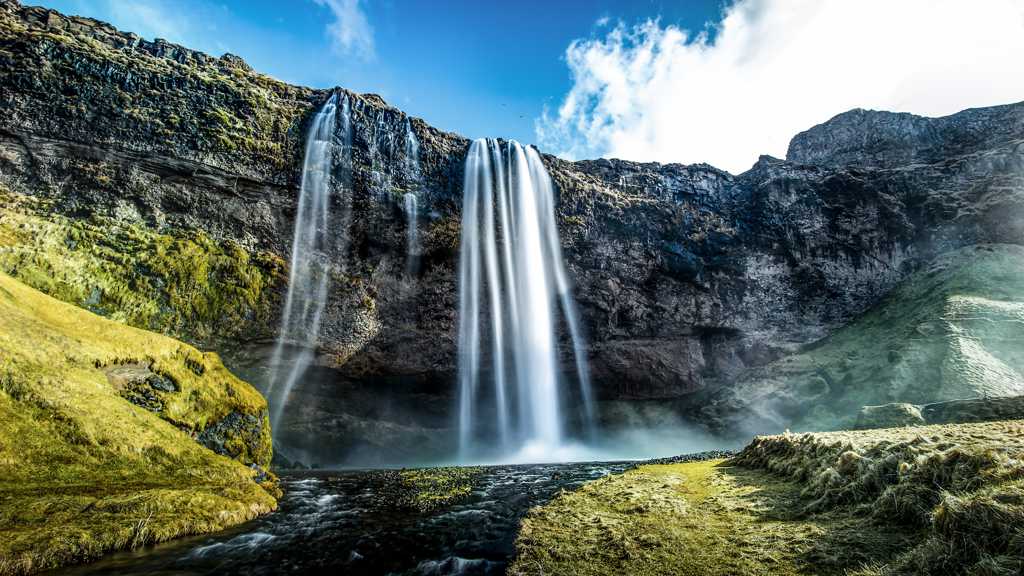冰岛黄金瀑布景致图片