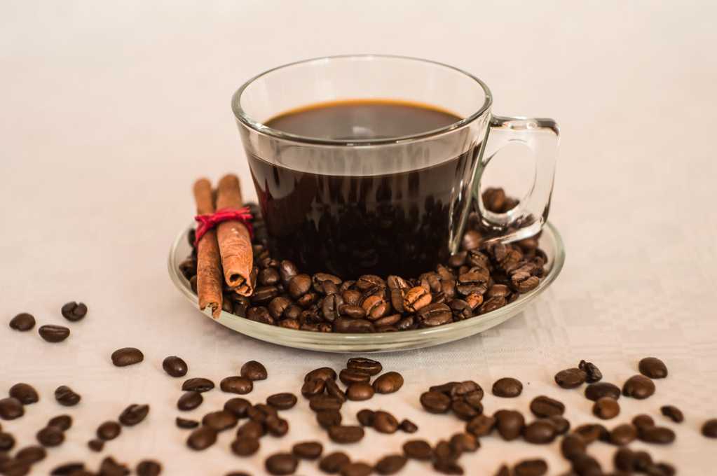 香醇浓重的咖啡豆图片