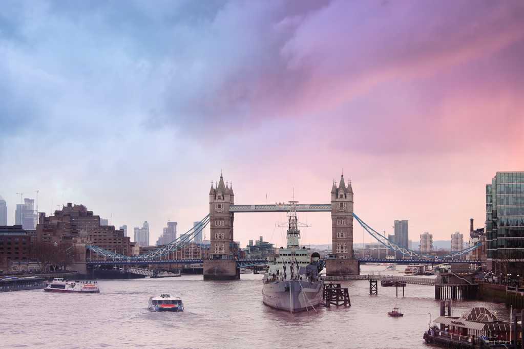 伦敦塔桥景色高清图片