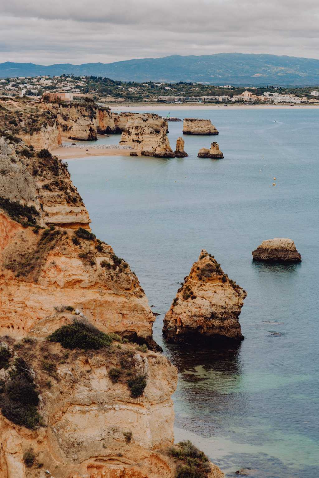 葡萄牙卡米洛沙滩光景图片