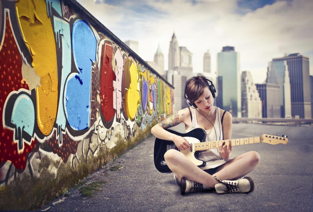 涂鸦,墙,沥青,耳机,城市,女孩,吉他,天空,t恤
