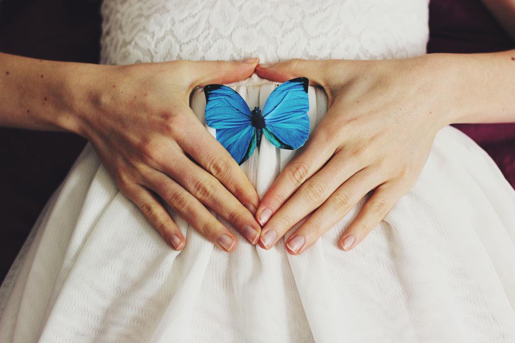 手,蓝色,翅膀,蝴蝶
