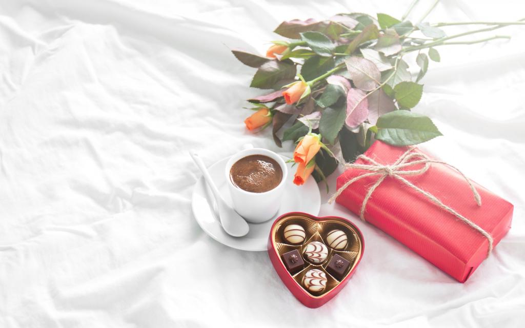壁纸早餐,心,爱情,情人节,玫瑰,礼物,咖啡,浪漫,玫瑰,巧克力,糖果