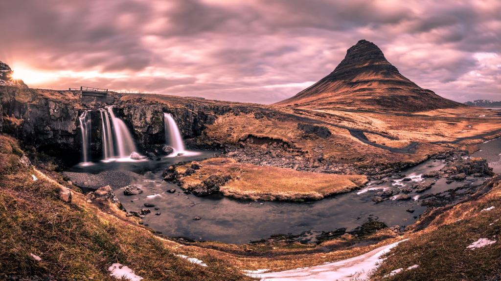 多云的天空,冰岛高清壁纸下的瀑布