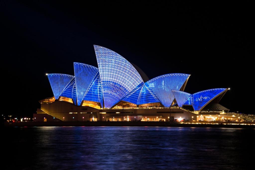 悉尼歌剧院在夜间高清壁纸