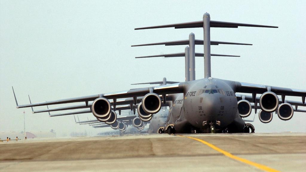 美国战略军用运输机,机场,卡车,C-17,麦克唐纳·道格拉斯C-17全球霸主III