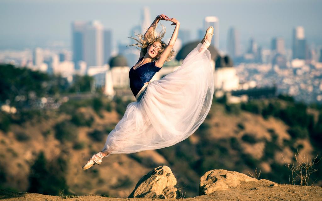 壁纸芭蕾舞女演员,在背景中,美丽的芭蕾舞,跳,普安特鞋,礼服,城市