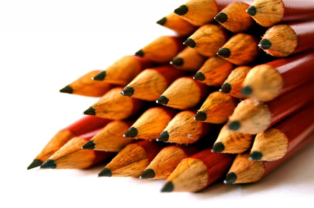 红色和棕色的铅笔设置高清壁纸