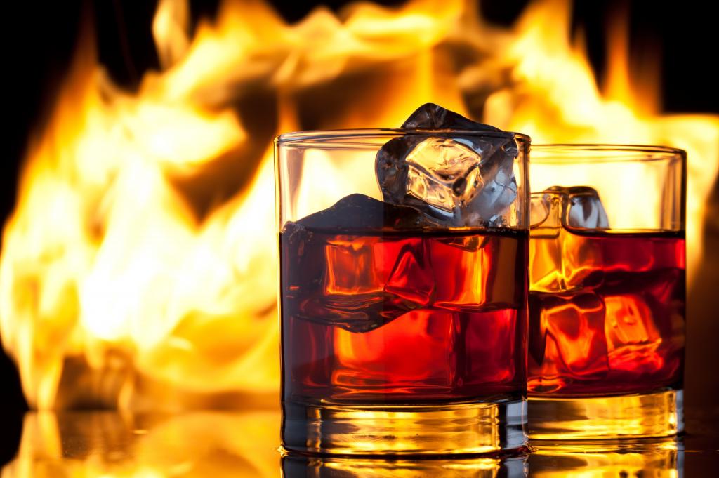 火焰,威士忌,冰,眼镜,饮料,火