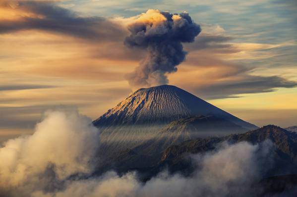 塞梅鲁,腾格尔,塞梅鲁火山,火山复合体 - 卡尔德拉滕格,印度尼西亚,爪哇