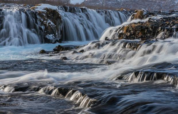 时间推移摄影的河流和石头,冰岛高清壁纸