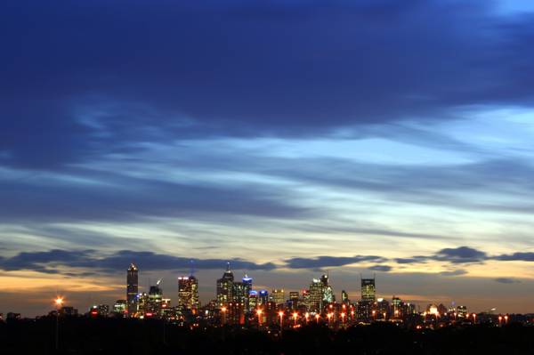 城市灯光图片在日落,墨尔本高清壁纸后视图
