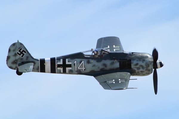 FW-190,梅塞施密特,飞行,战斗机