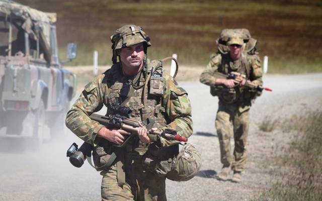 士兵,澳大利亚军队,武器