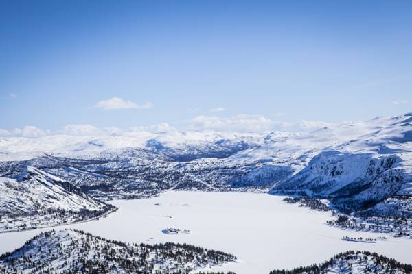 山全景摄影覆盖着雪高清壁纸
