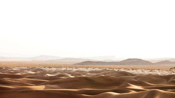 晴朗的天空下的沙漠沙漠全景摄影高清壁纸
