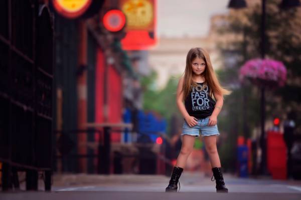 女孩,散景,街头,儿童摄影,摄影和风格,看起来像一个大女孩,时尚
