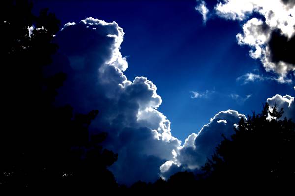 在白天时间高清壁纸白色多云的天空摄影
