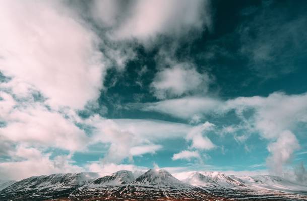 雪山风景摄影与云彩HD墙纸
