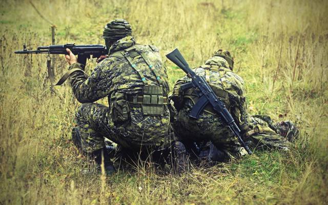 俄罗斯特种部队,武器,士兵,AK-74M