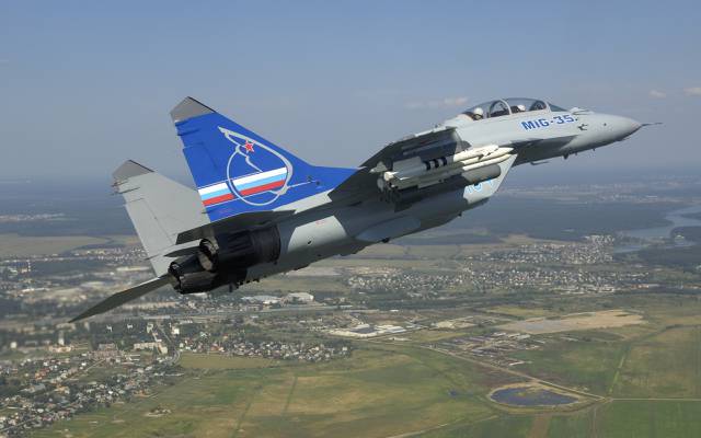 战斗机,bombadirovschik,米格-35