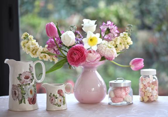 花瓶,毛茛,花束,©Elena Di Guardo,郁金香,水仙,投手,棉花糖,丁香