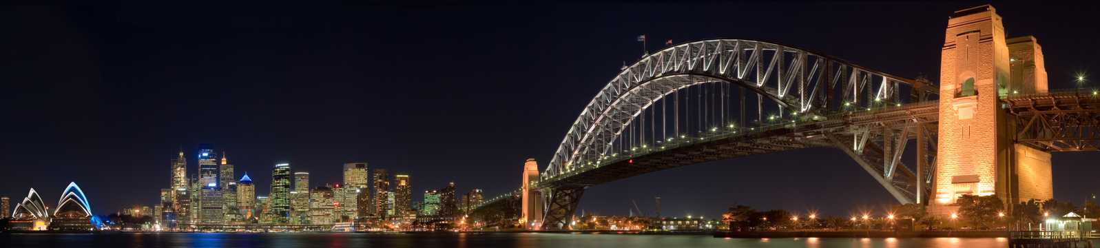 夜色下的悉尼港口大桥图片