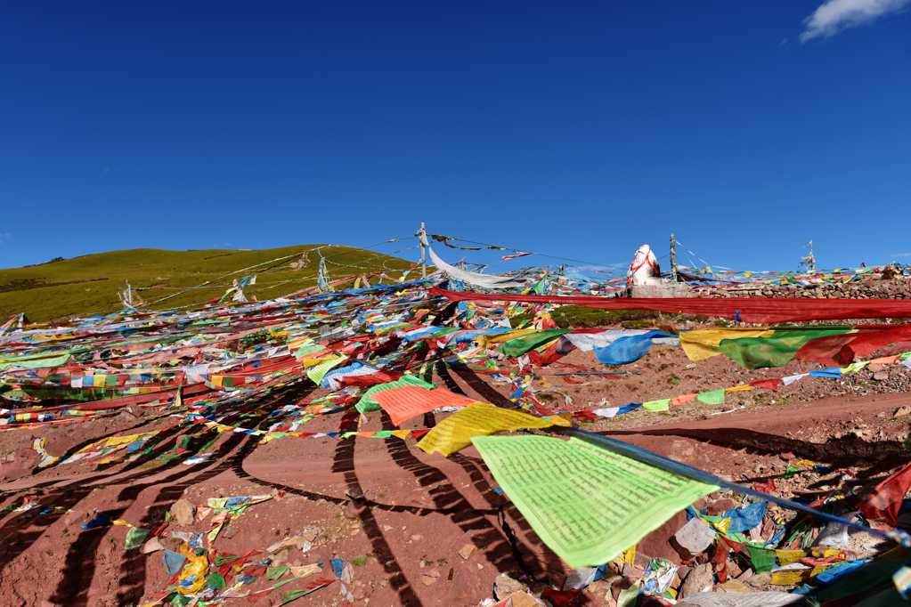 漂亮的西藏自然风光图片