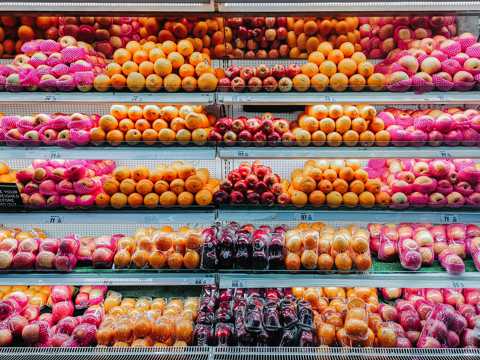 超市水果架图片