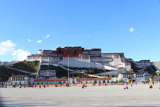 西藏布达拉宫建筑景致图片