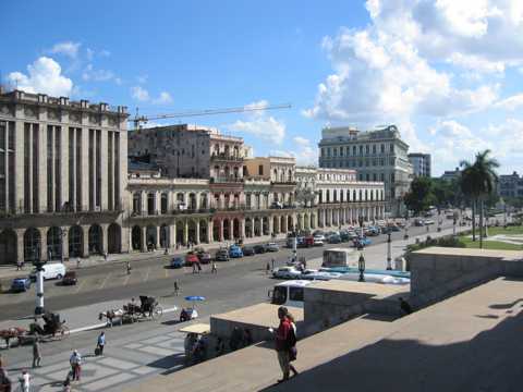 古巴都市景色图片