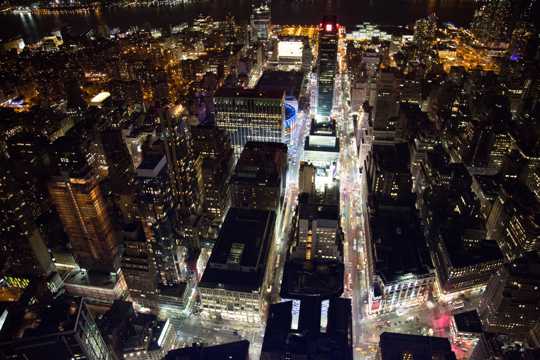美国纽约的夜景图片