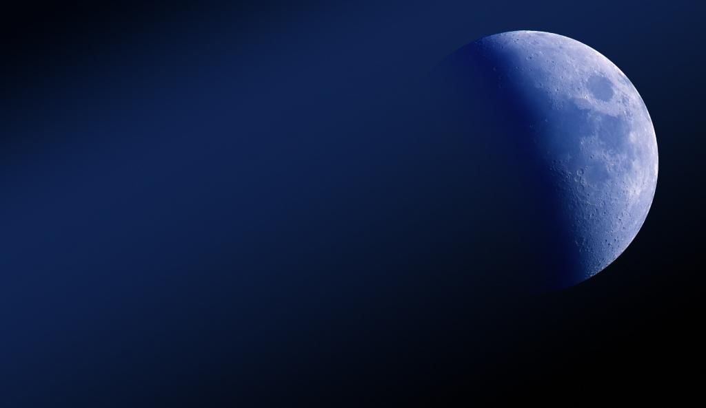 月光钴纯色背景图图片