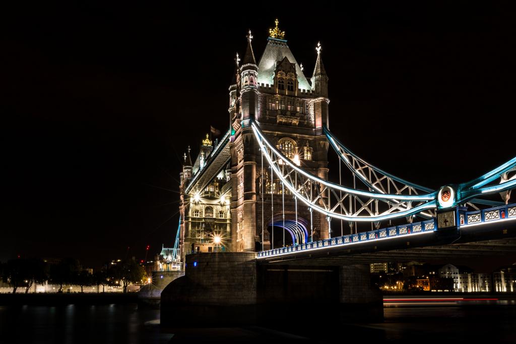 伦敦塔桥高清壁纸