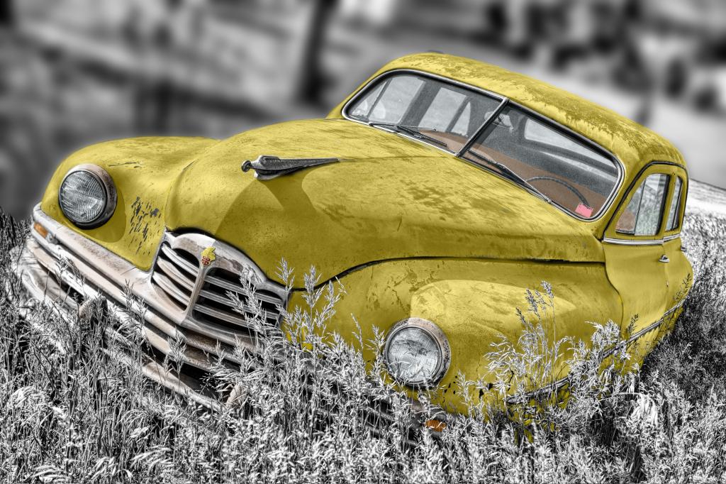 选择性的灰度摄影高清壁纸的黄色车
