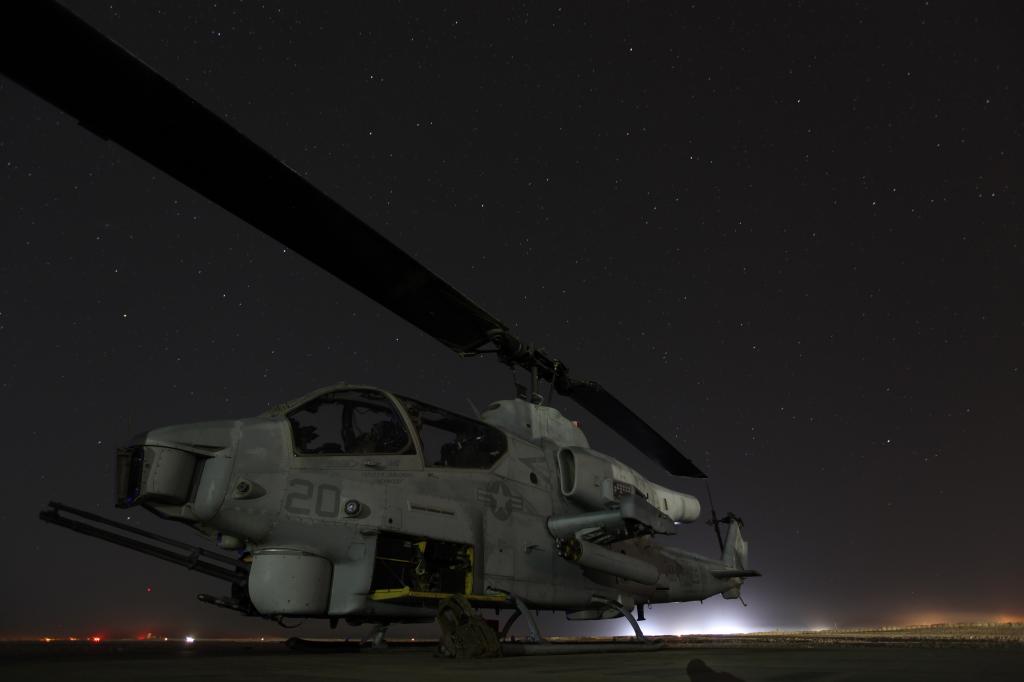 直升机,天空,AH-1W眼镜蛇,直升机,星星