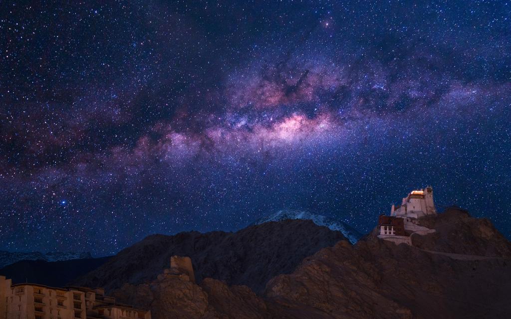 修道院,晚上,拉达克公国,银河,Namgyal Tsemo,查谟和...
