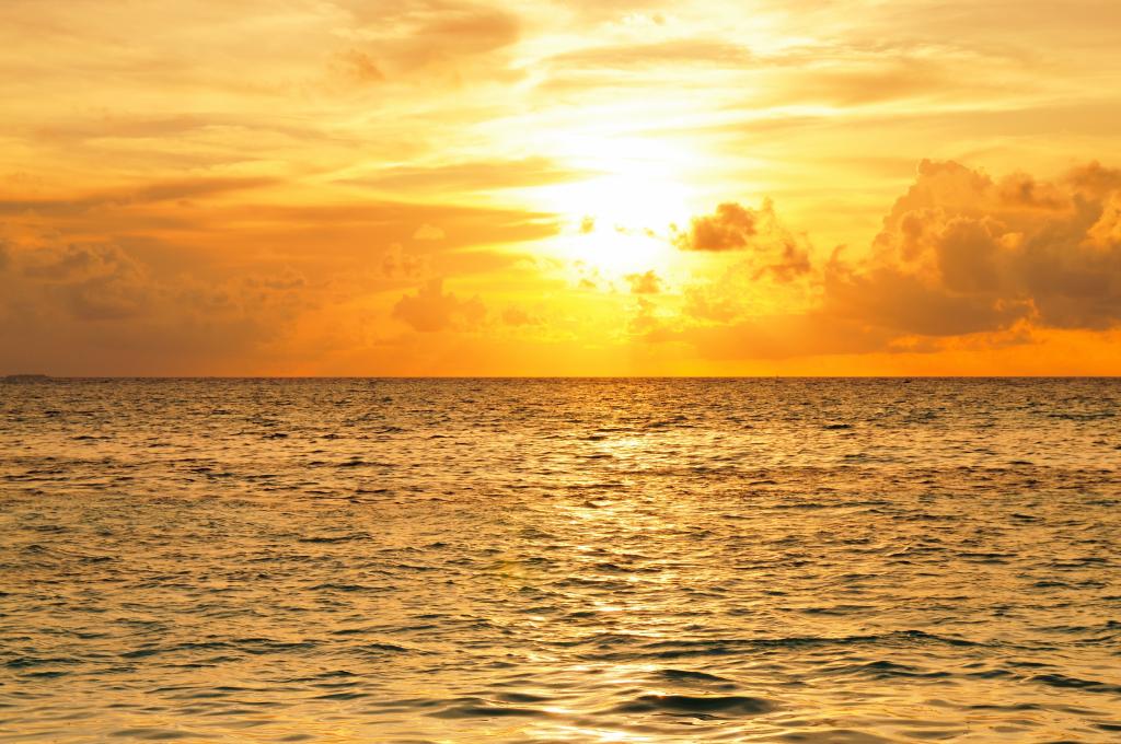 壁纸大海,发光,太阳,天空,地平线,马尔代夫,云