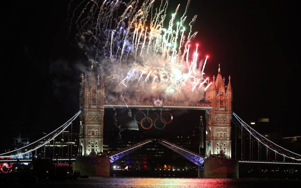 烟花,伦敦塔桥,伦敦2012,伦敦2012,致敬,英国,夜间,开幕式的...